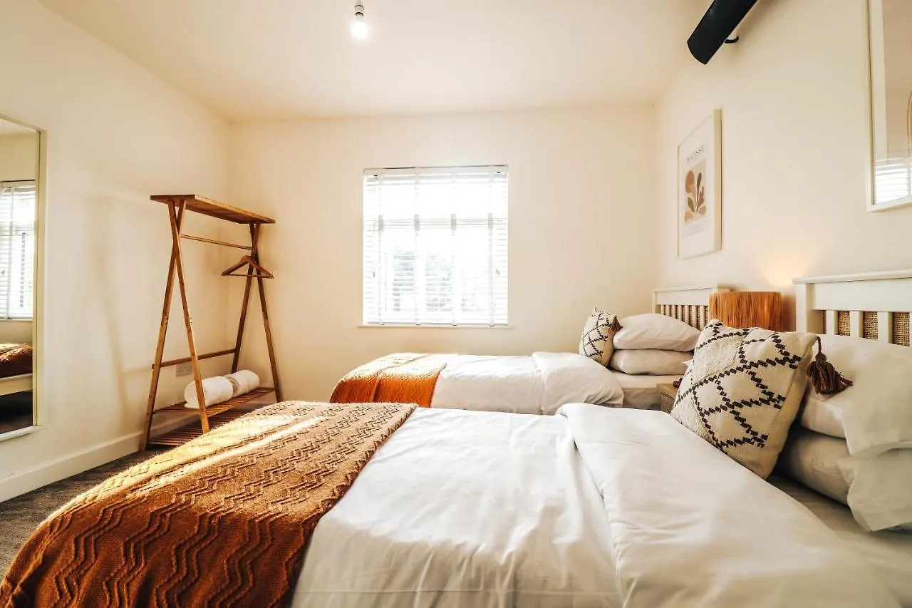 Principality View Apartment Two, By Solace Stays Cardiff