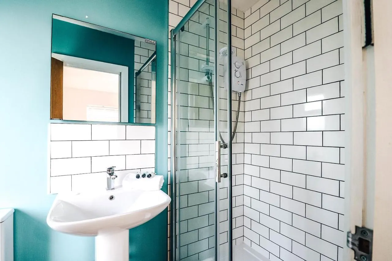 Principality View Apartment Two, By Solace Stays Cardiff