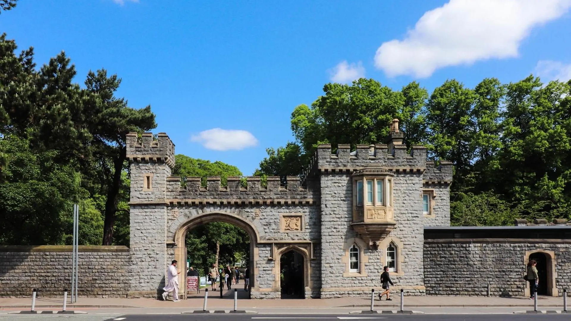 Principality View Apartment Two, By Solace Stays Cardiff United Kingdom